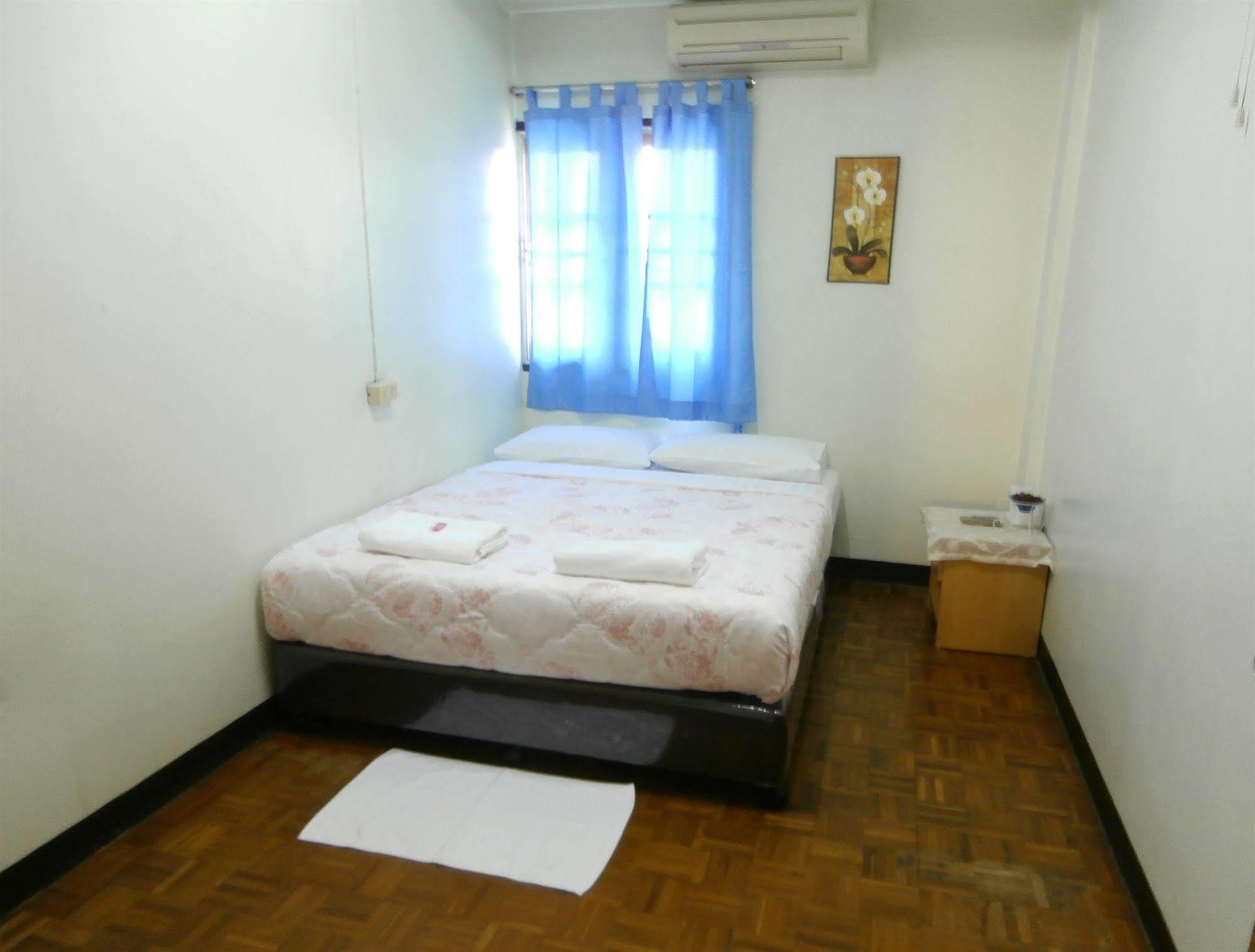 Nonni Guesthouse Τσιάνγκ Μάι Εξωτερικό φωτογραφία