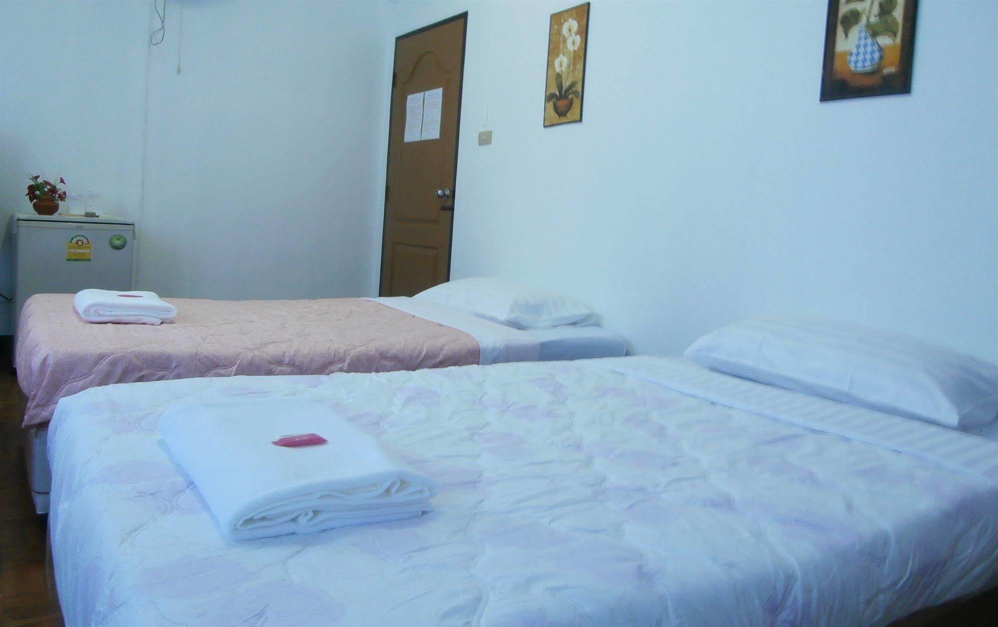Nonni Guesthouse Τσιάνγκ Μάι Εξωτερικό φωτογραφία